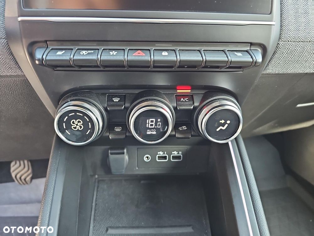 Renault Clio 1.0 TCe Techno - 23
