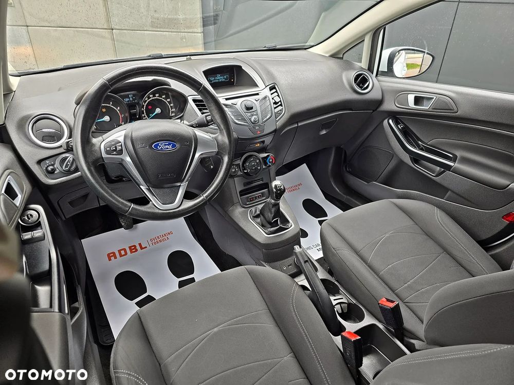 Ford Fiesta 1.25 SYNC Edition - 16