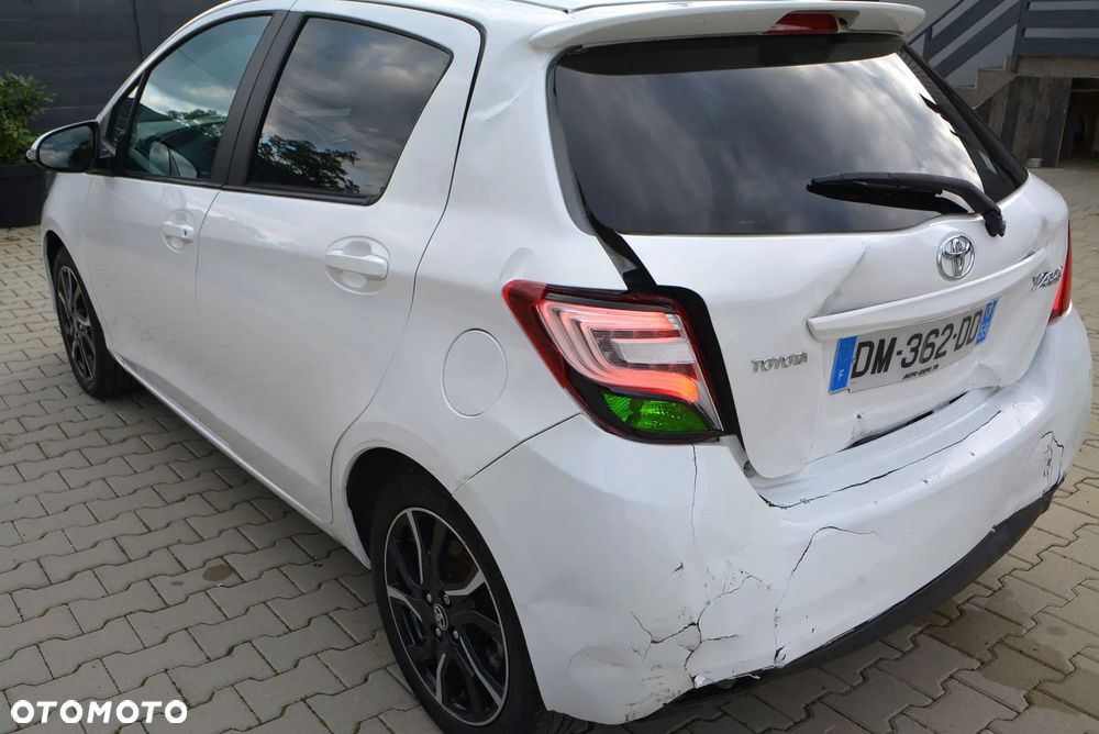 Toyota Yaris - 21