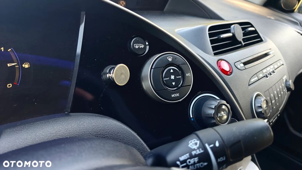 Honda Civic 2.2i-CTDi Executive NAVI - 30