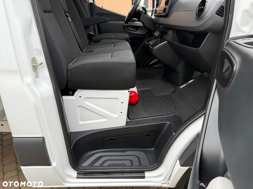 Mercedes-Benz Sprinter 3,0 Chłodnia Mroźnia Winda - 37