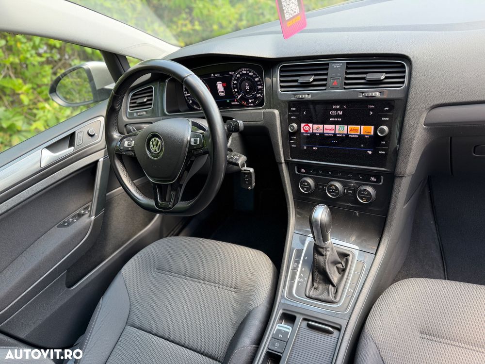 Volkswagen Golf 1.6 TDI SCR DSG Join - 8