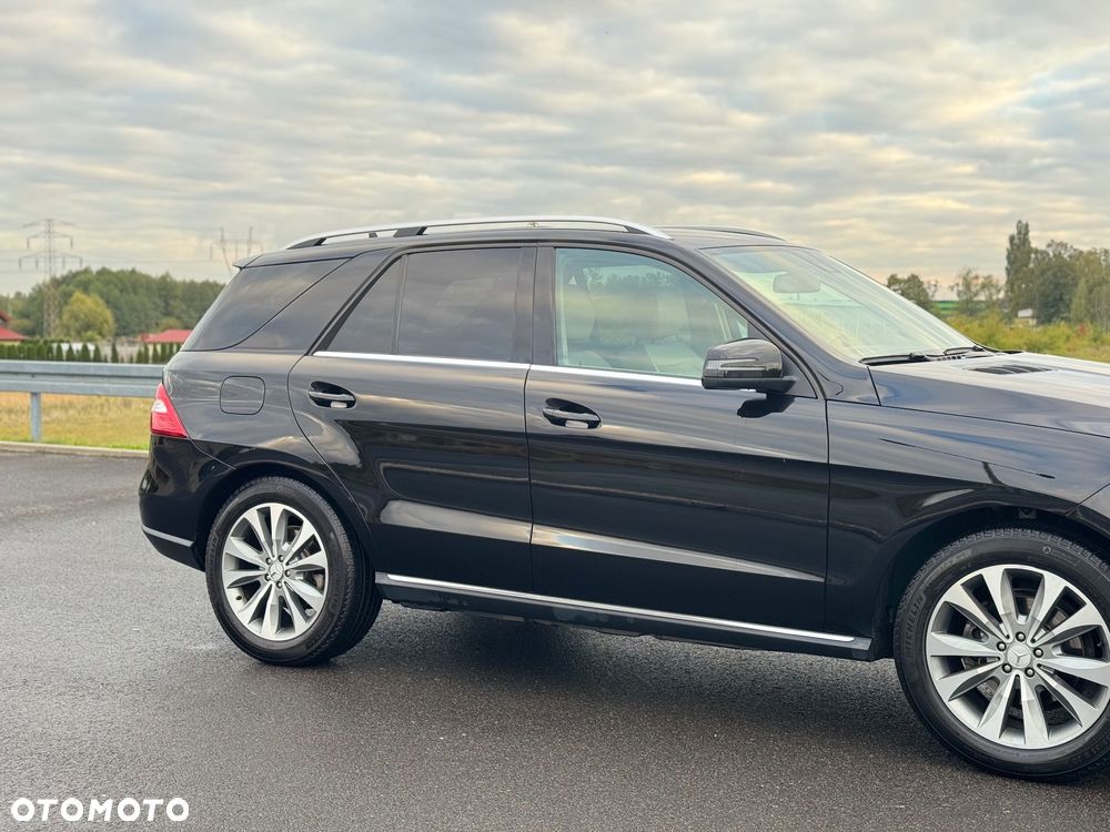 Mercedes-Benz ML 350 BlueTec 4-Matic - 7
