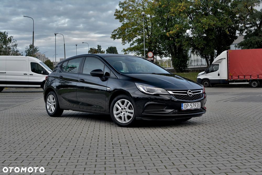 Opel Astra 1.4 Turbo Edition - 2
