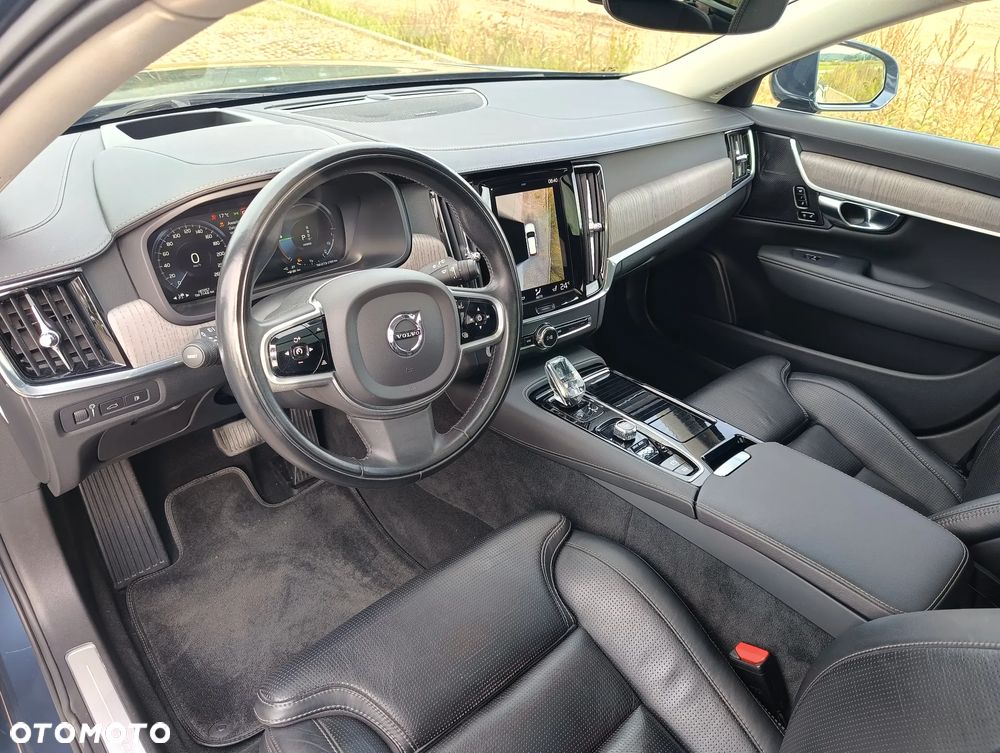 Volvo V90 T8 AWD Plug-In Hybrid Inscription - 28