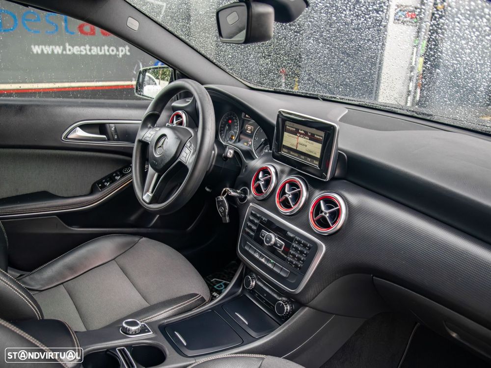 Mercedes-Benz A 180 d Urban Aut. - 26