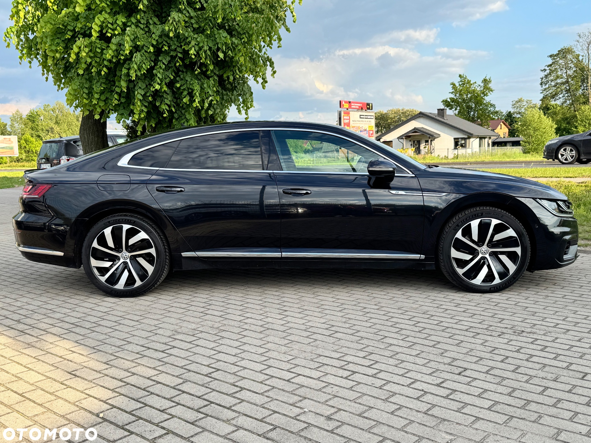 Volkswagen Arteon 2.0 TDI Bi-Turbo SCR 4Mot R-Line DSG - 16