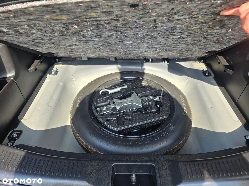 Suzuki SX4 S-Cross 1.6 DDiS Premium 4WD - 34