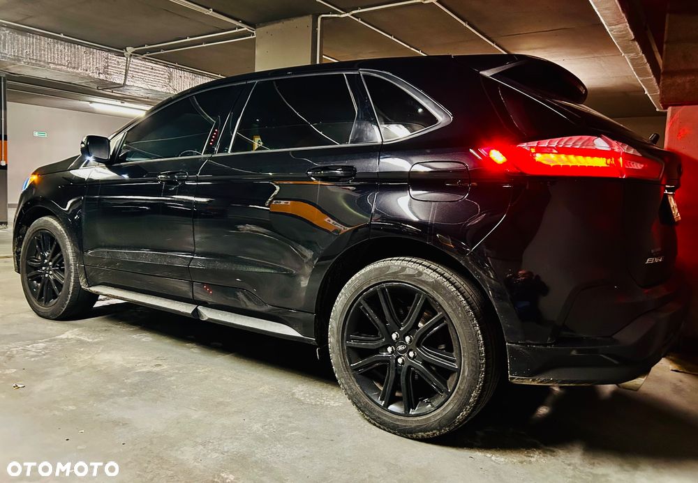 Ford Edge - 3