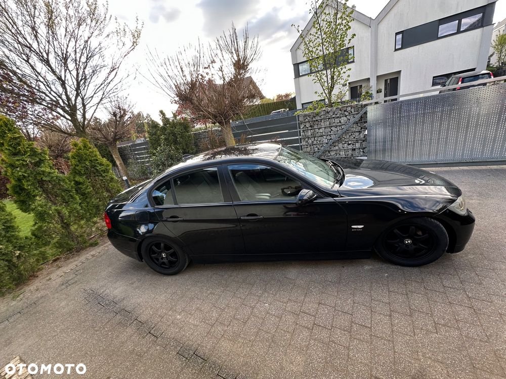 BMW Seria 3 320d - 10