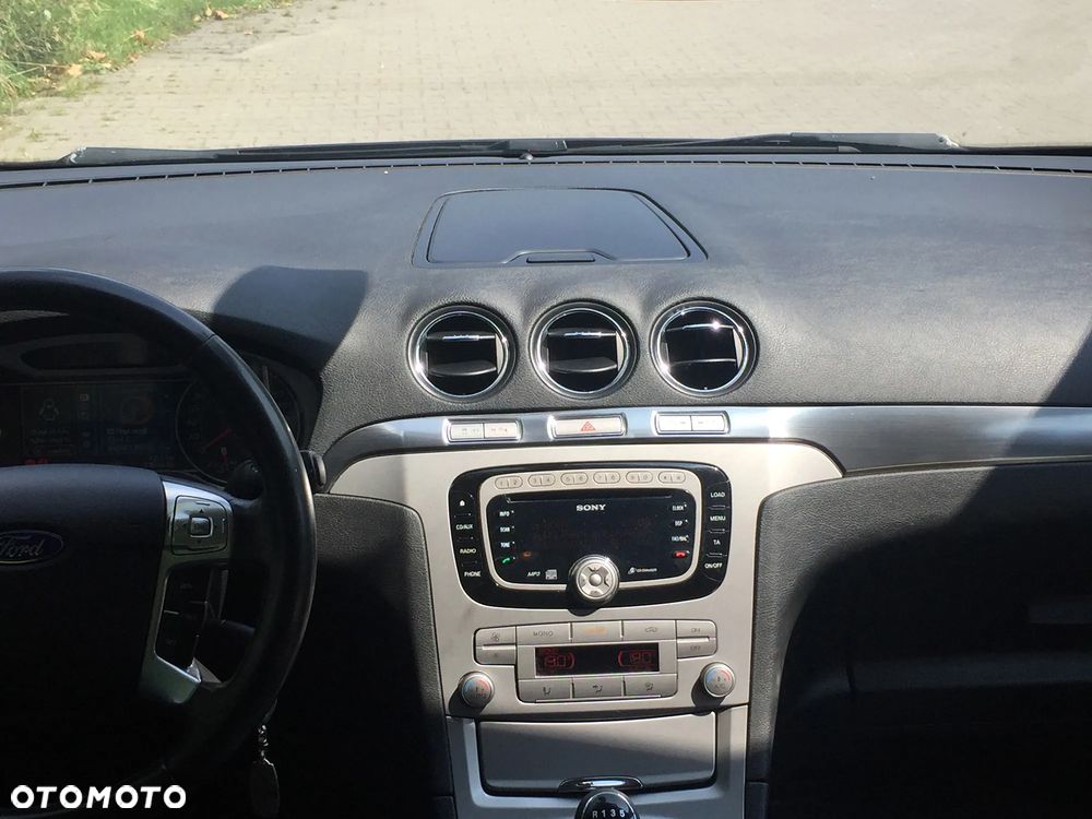 Ford S-Max 2.0 TDCi Titanium - 11