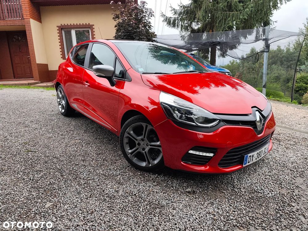 Renault Clio - 2