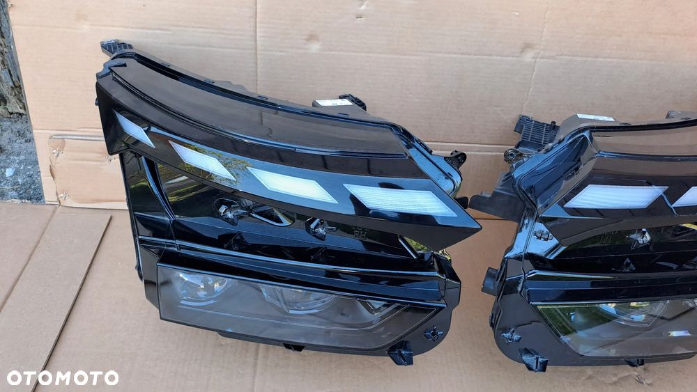 SKODA ELROQ FULL LED KOMPLET LAMP PRZEDNICH 5LB941035 / 5LB941036 ŁADNE - 2