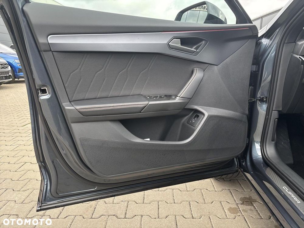 Cupra Formentor 1.5 eTSI mHEV DSG - 11