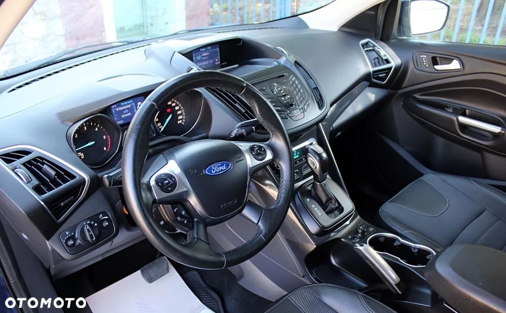 Ford Kuga - 11