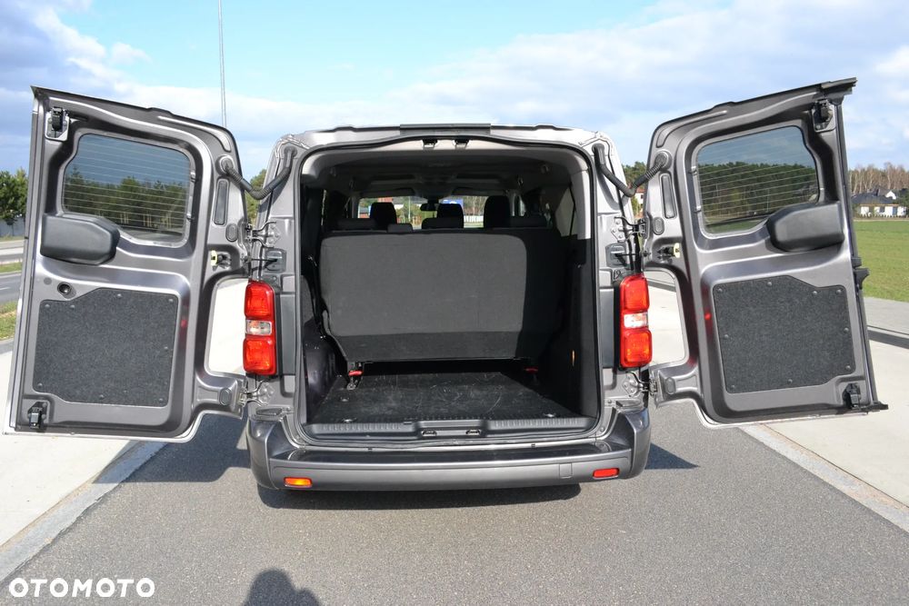 Peugeot Expert Kombi Long 2,8t - 32