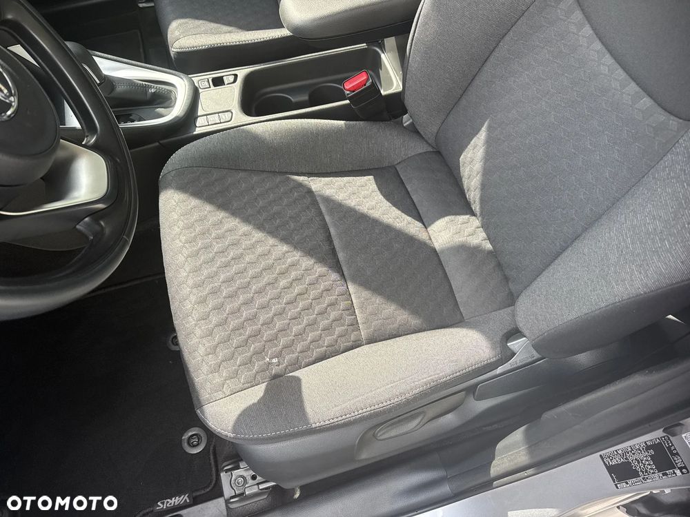 Toyota Yaris Hybrid 1.5 Comfort - 13