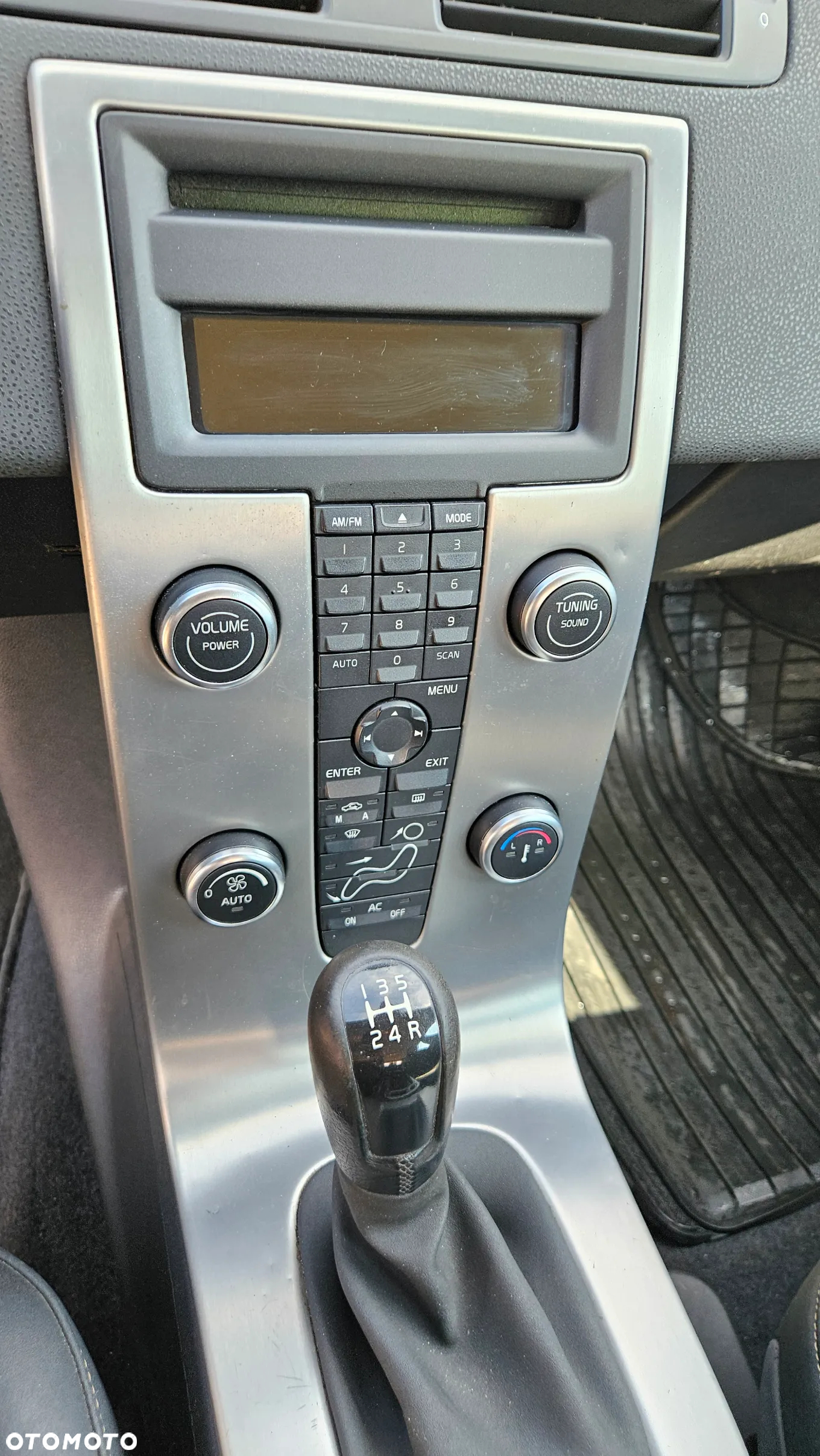 Volvo V50 1.6D - 16