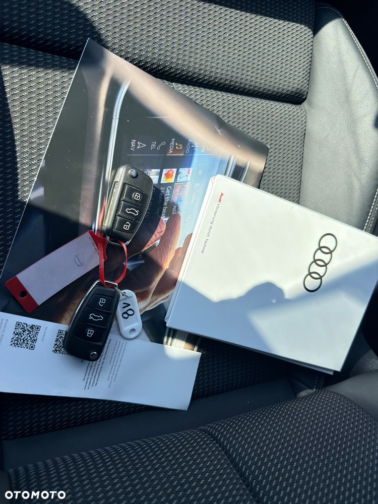 Audi Q3 35 TDI S tronic S line - 36