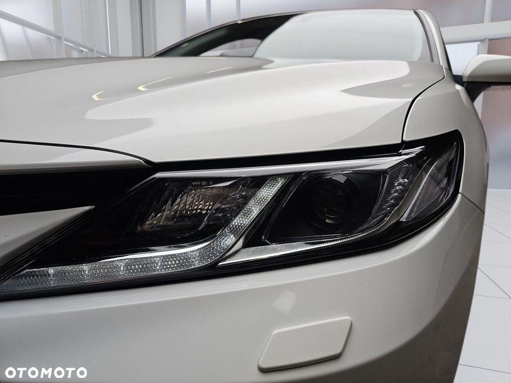 Toyota Camry 2.5 Hybrid Prestige CVT - 33