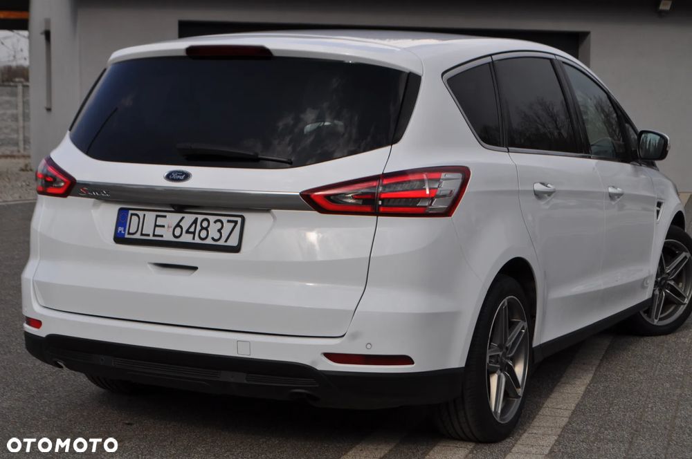 Ford S-Max 2.0 TDCi Titanium - 27