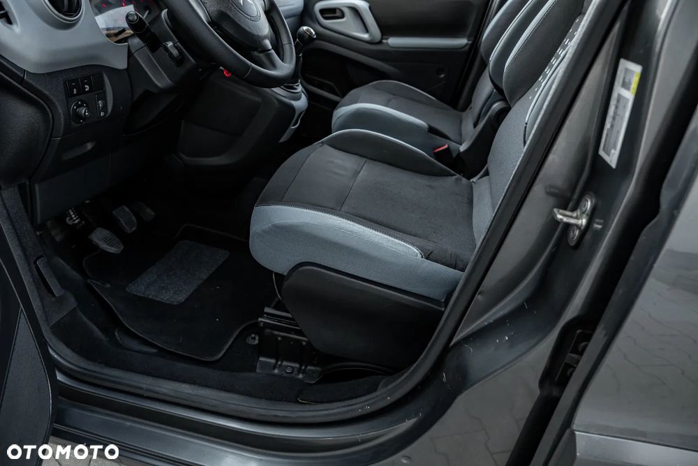 Citroën Berlingo Multispace HDi 115 FAP Exclusive - 17