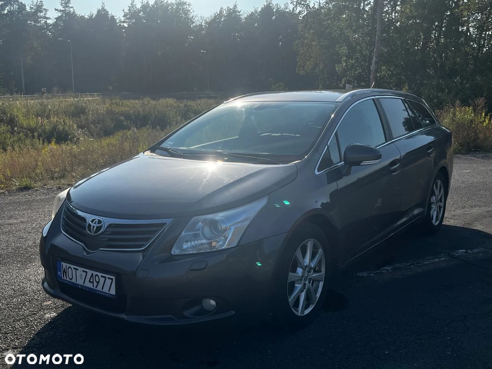 Toyota Avensis - 7