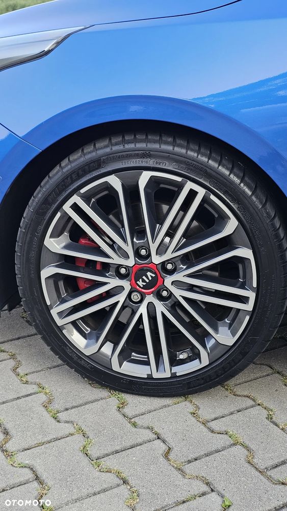 Kia Ceed - 5