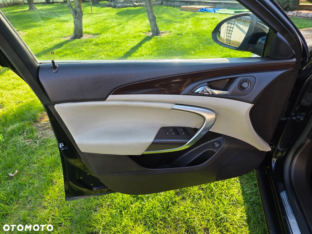 Opel Insignia 2.0 CDTI EcoFLEX Cosmo - 24