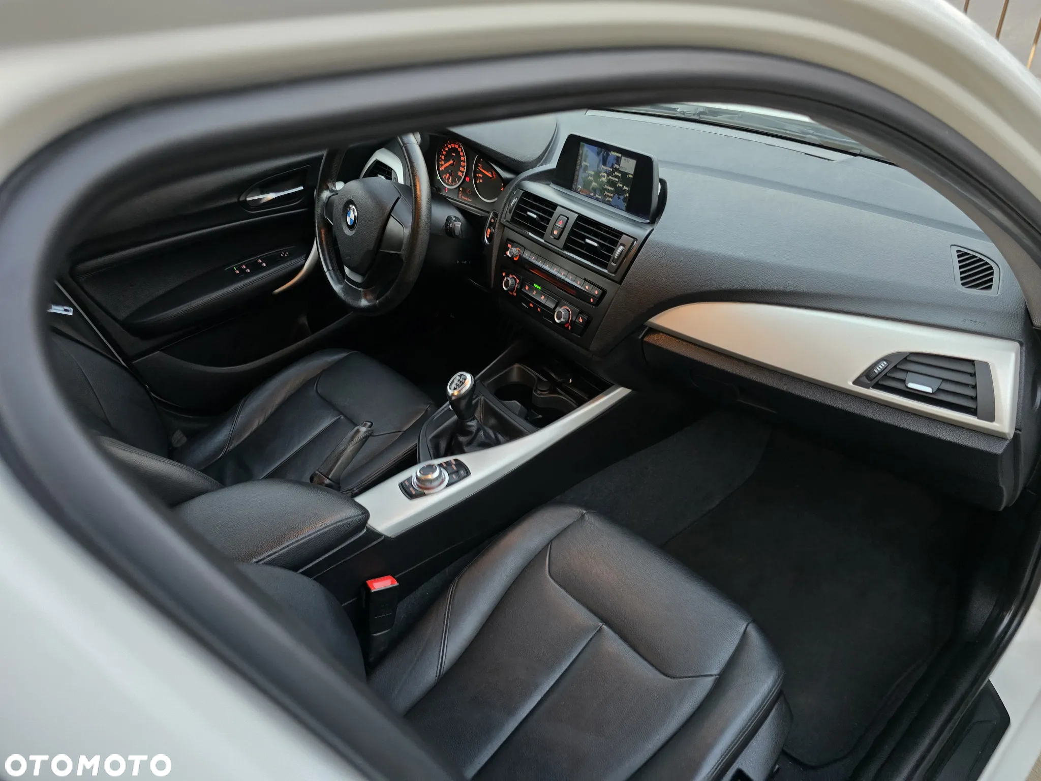 BMW Seria 1 116i Sport Line - 19