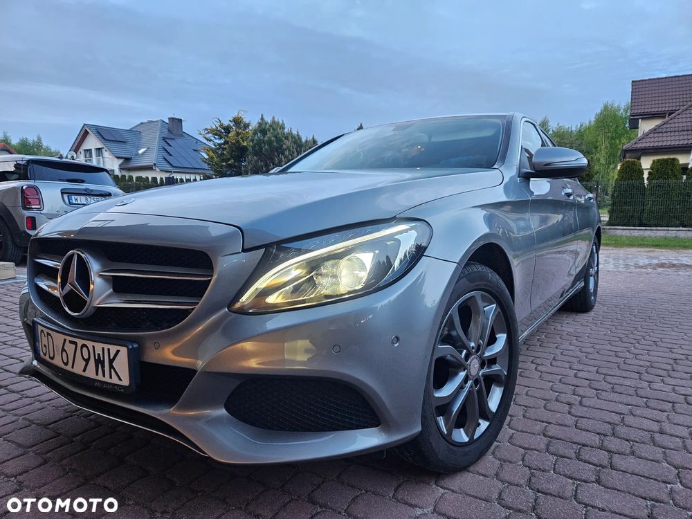 Mercedes-Benz Klasa C 180 7G-TRONIC - 12