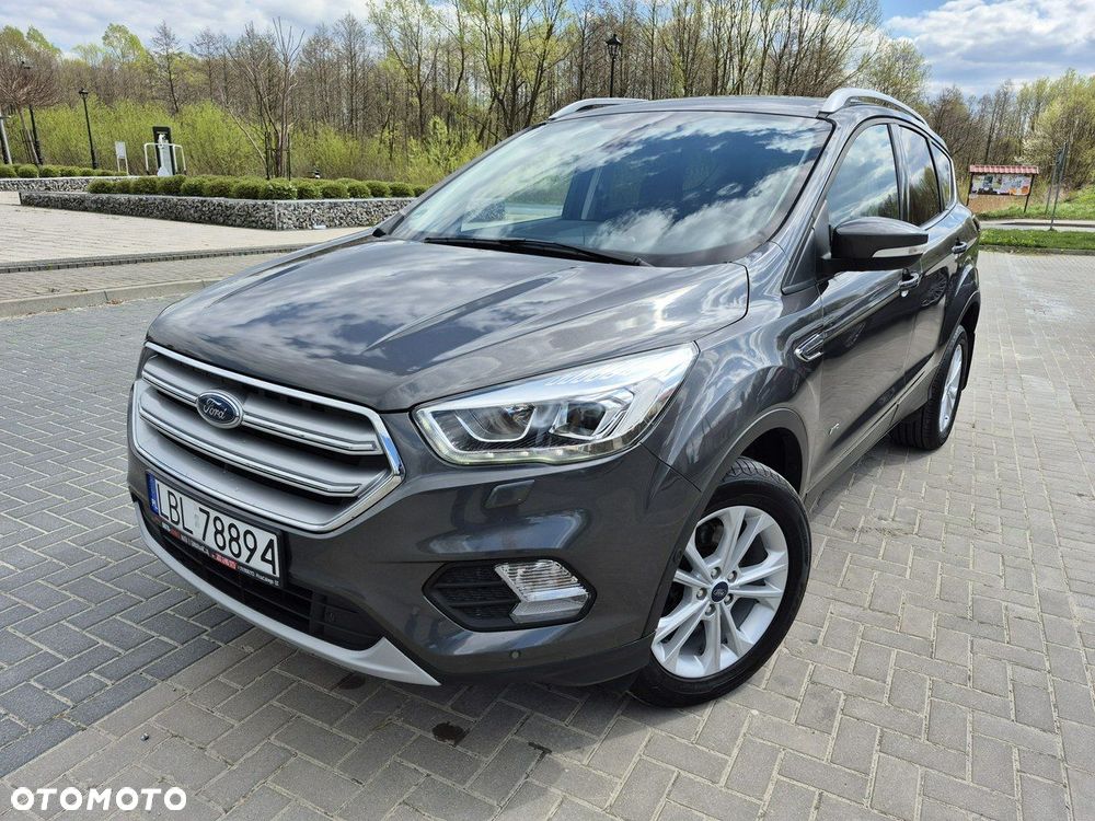 Ford Kuga - 1