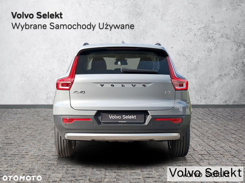 Volvo XC 40 - 5