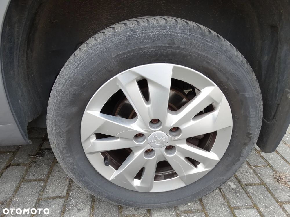 Peugeot Partner - 32