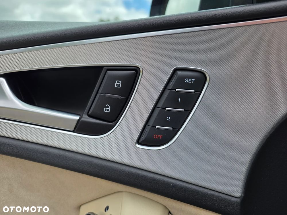 Audi A6 Avant 3.0 TDI Quattro S tronic - 15