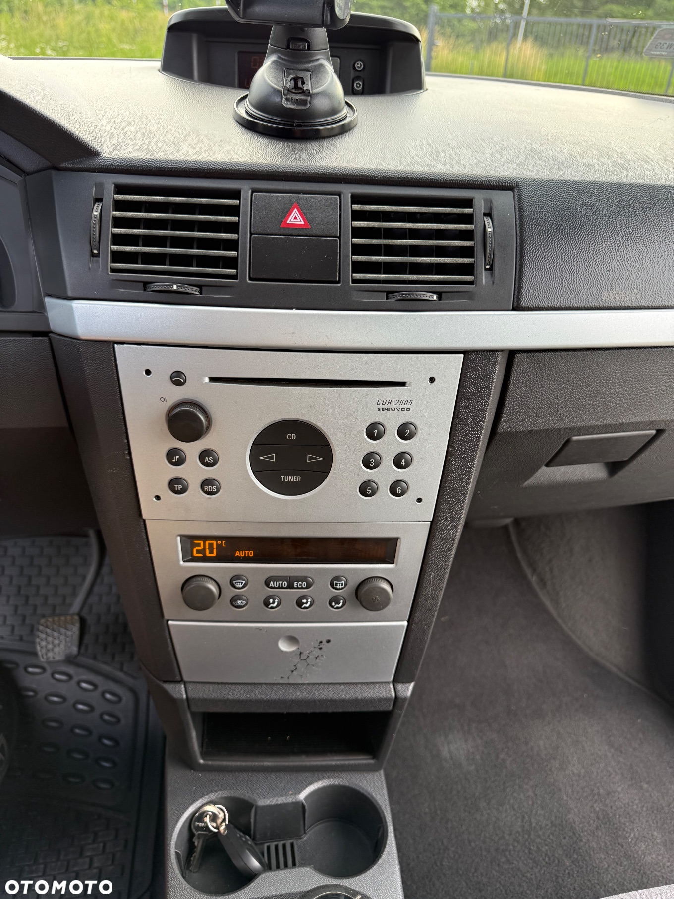 Opel Meriva 1.6 16V (Essentia) - 20