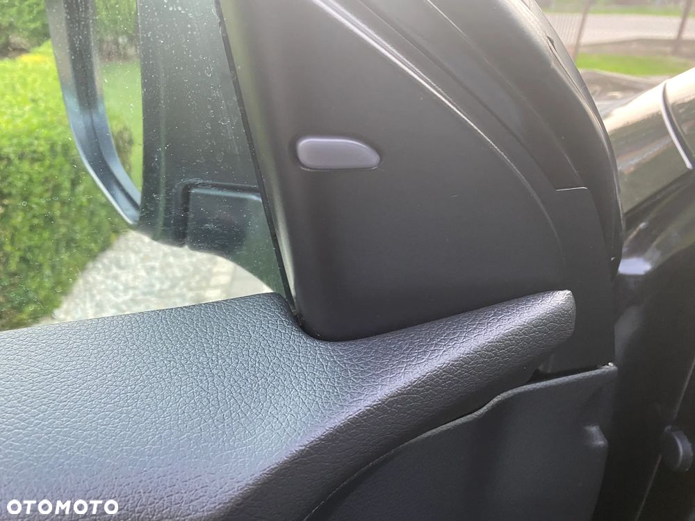 Nissan Qashqai 1.6 DCi Xtronic ACENTA - 17