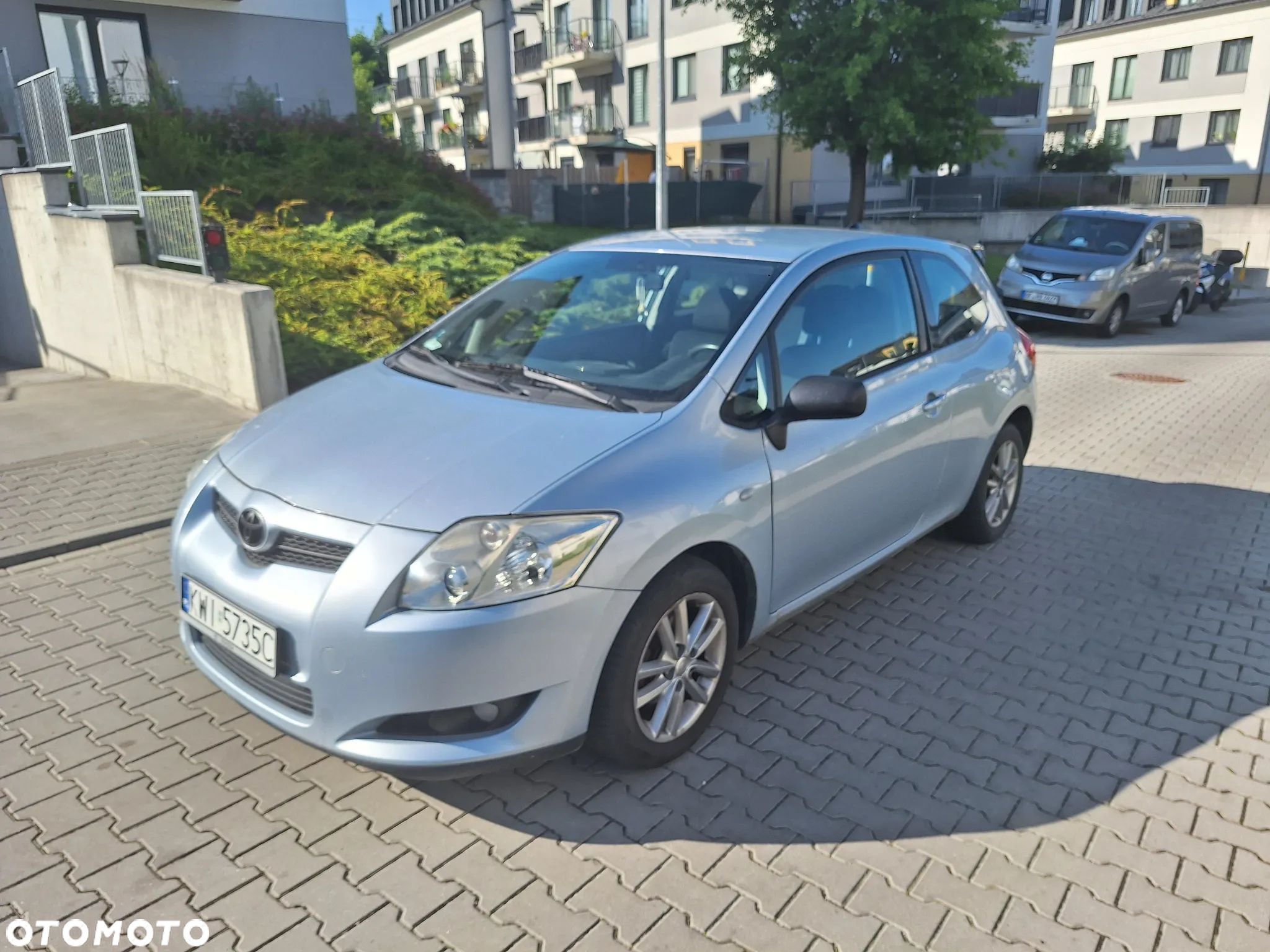 Toyota Auris 1.6 VVT-i Luna - 1