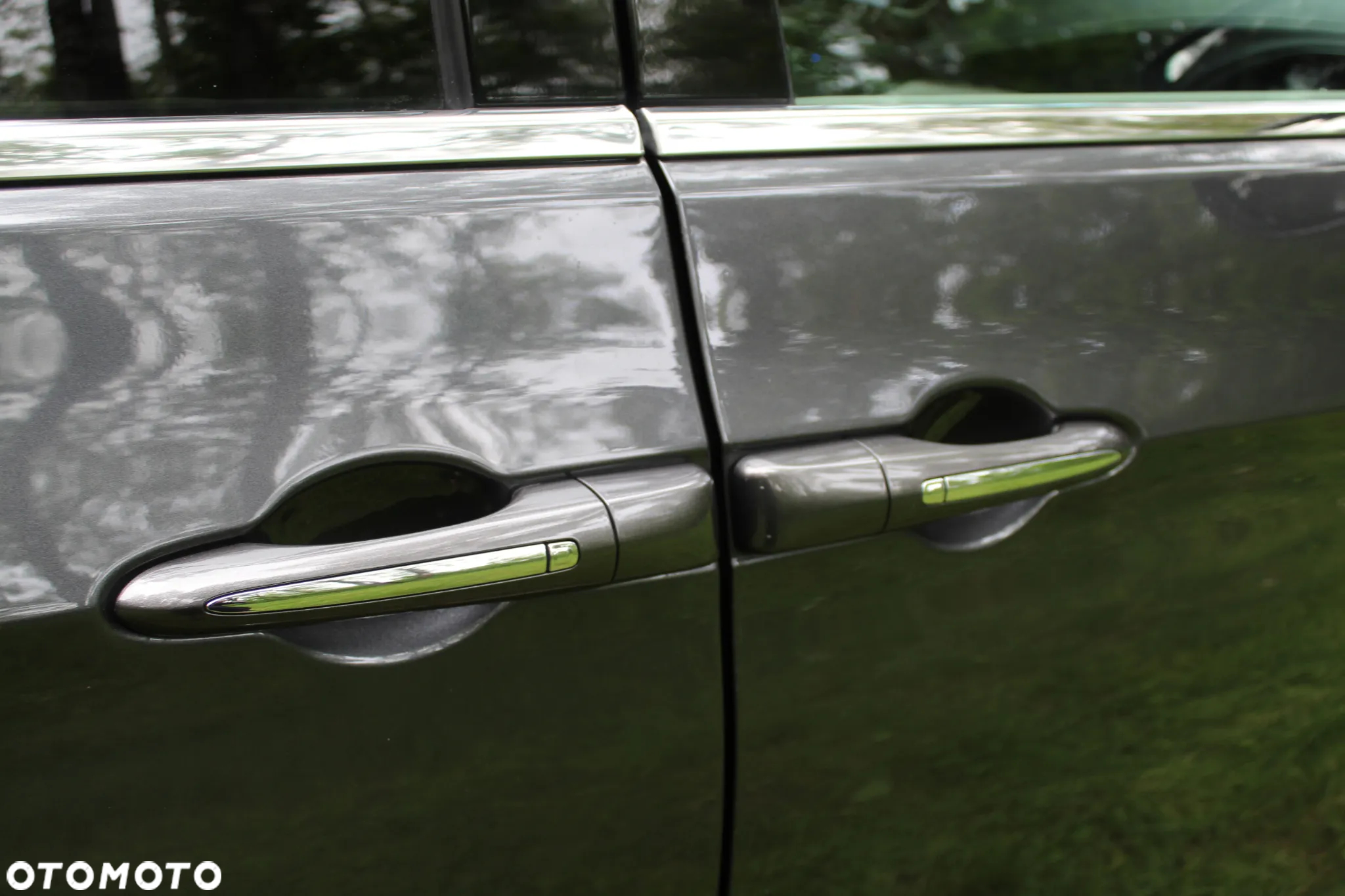 Chrysler Pacifica - 30