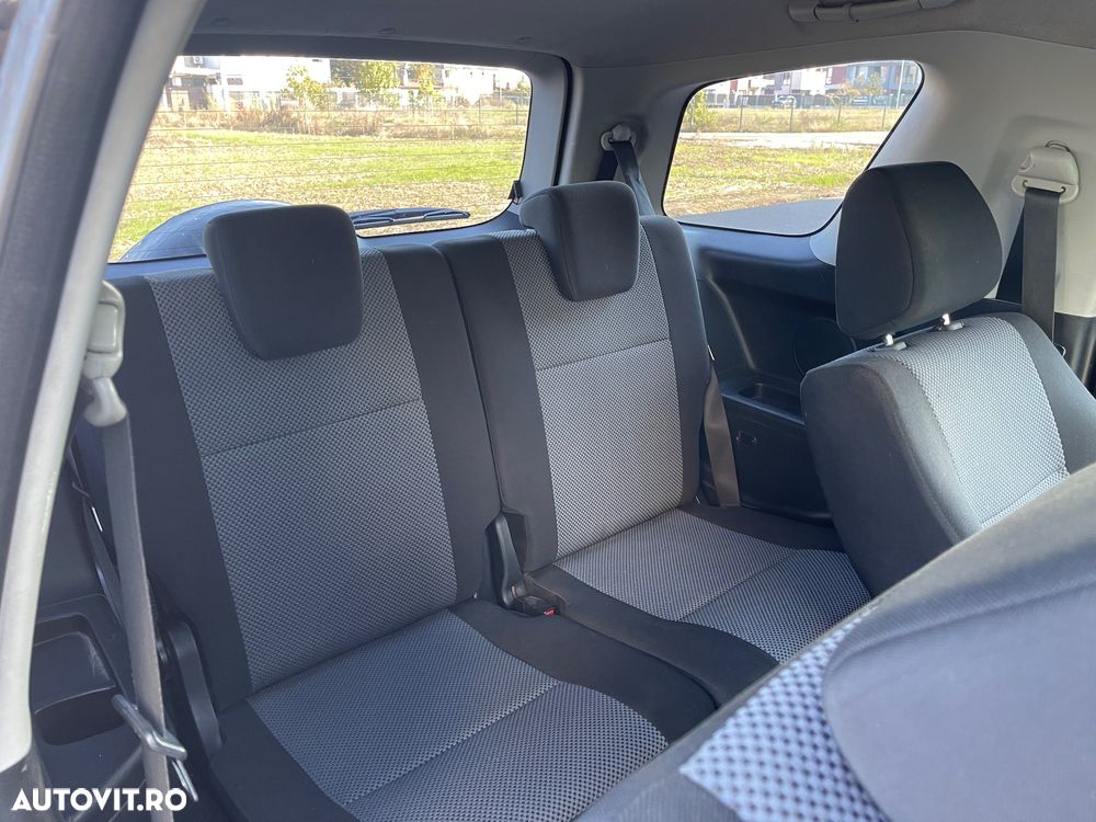 Suzuki Grand Vitara 1.9 DDiS Comfort - 13