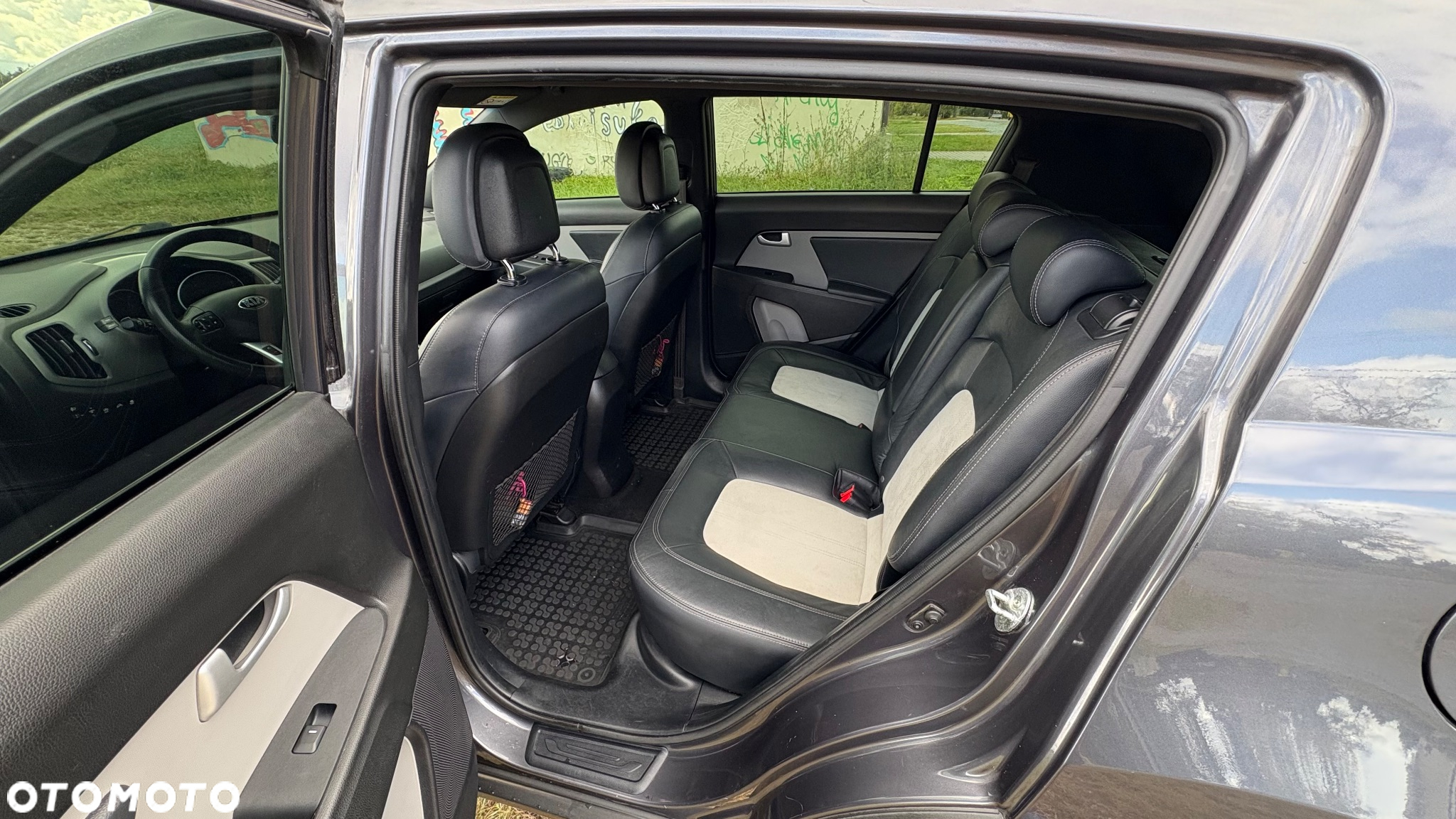 Kia Sportage 1.7 CRDI M 2WD - 9