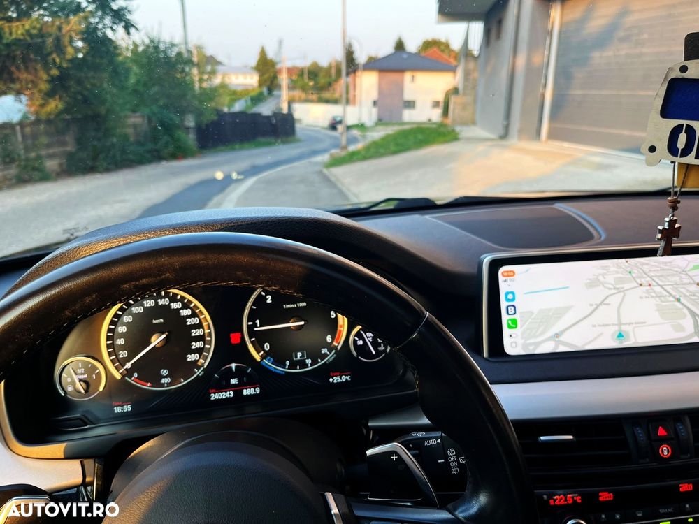 BMW X5 2015 photo 2