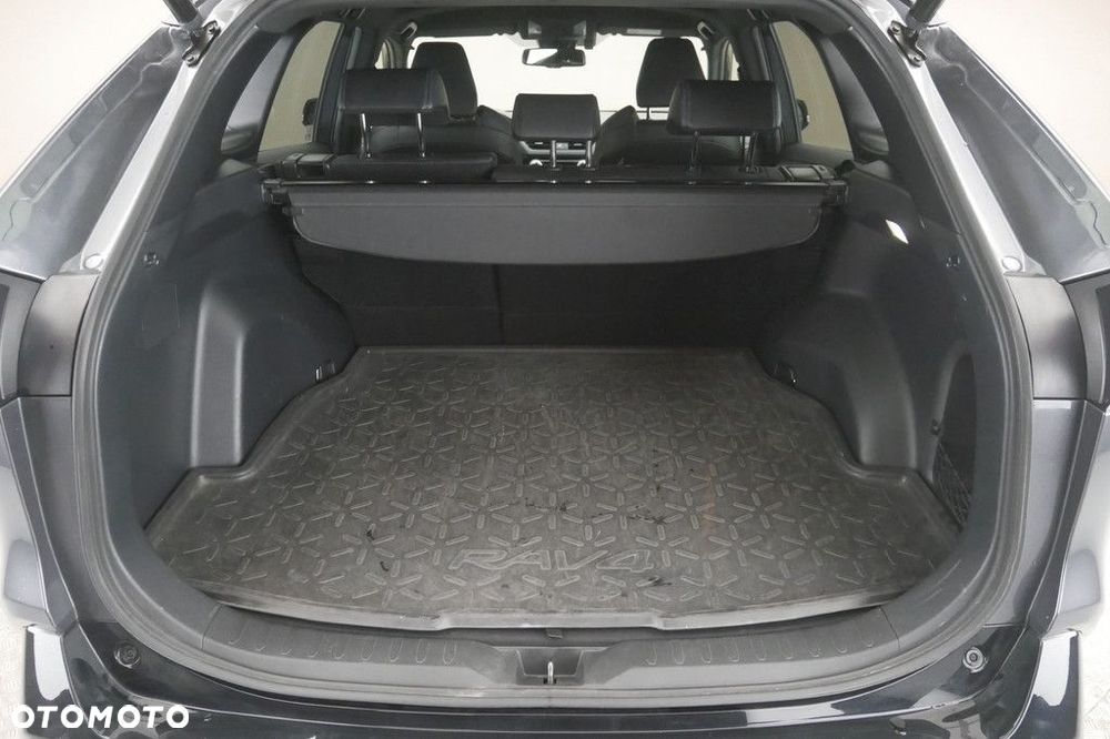 Toyota RAV4 - 16