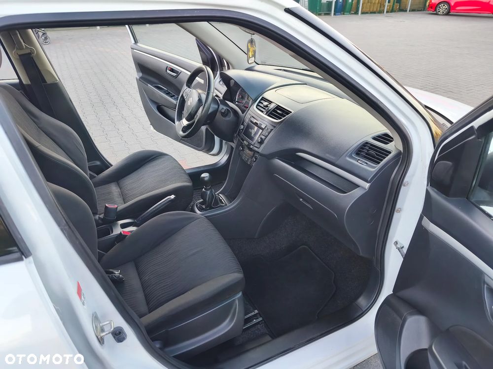 Suzuki Swift 1.2 Elegance EASS - 12