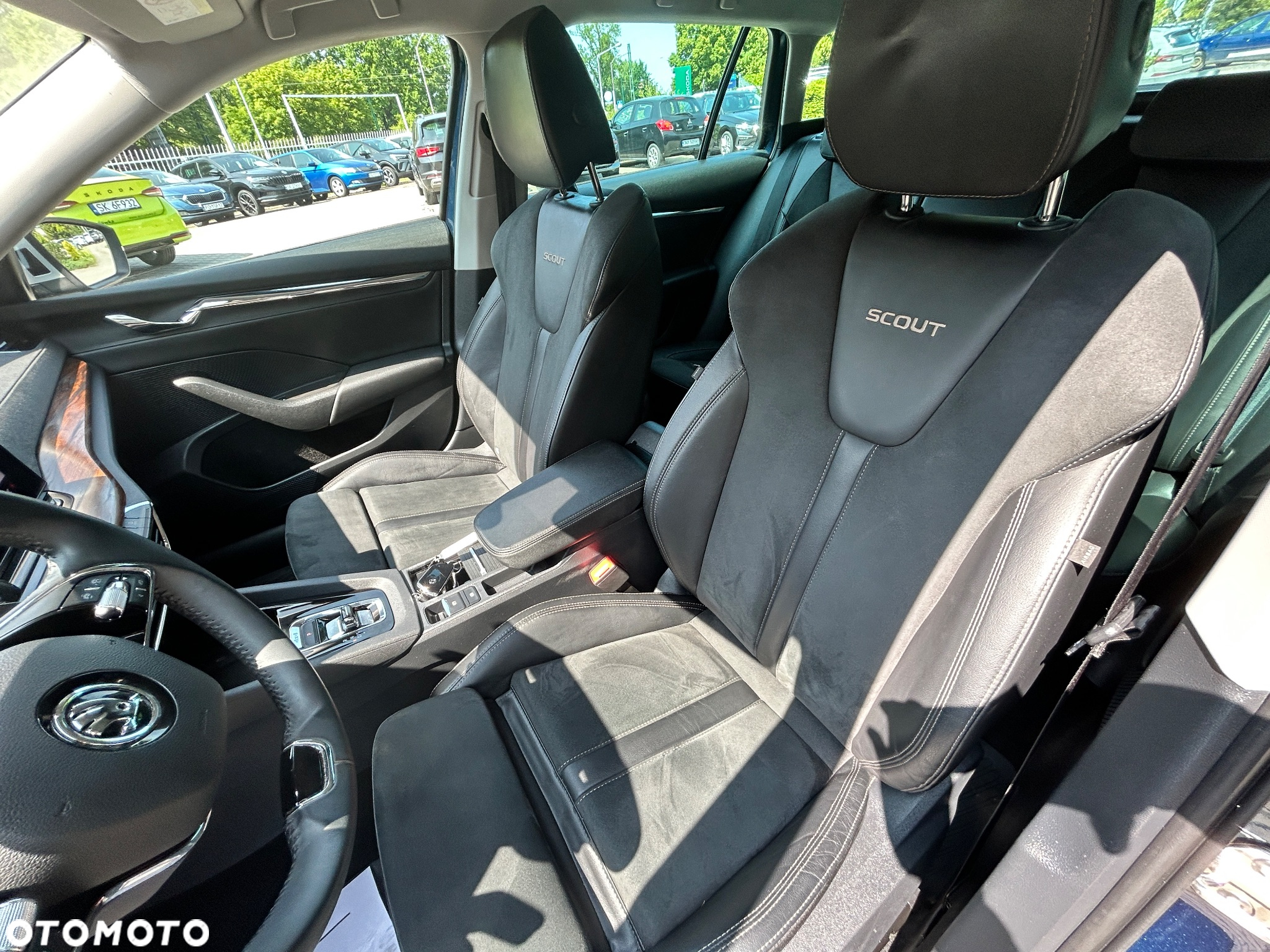 Skoda Octavia 2.0 TSI 4x4 Scout DSG - 12