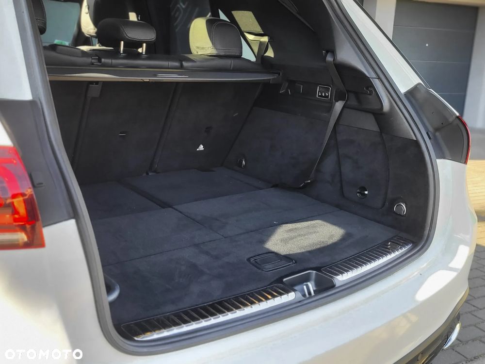 Mercedes-Benz GLE - 17