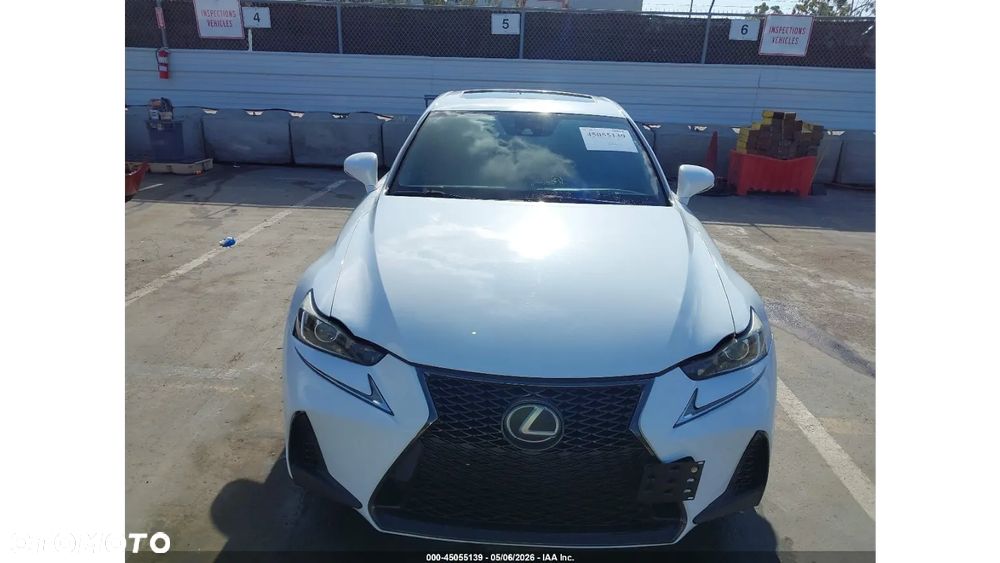 Lexus IS 200t F Sport - 3