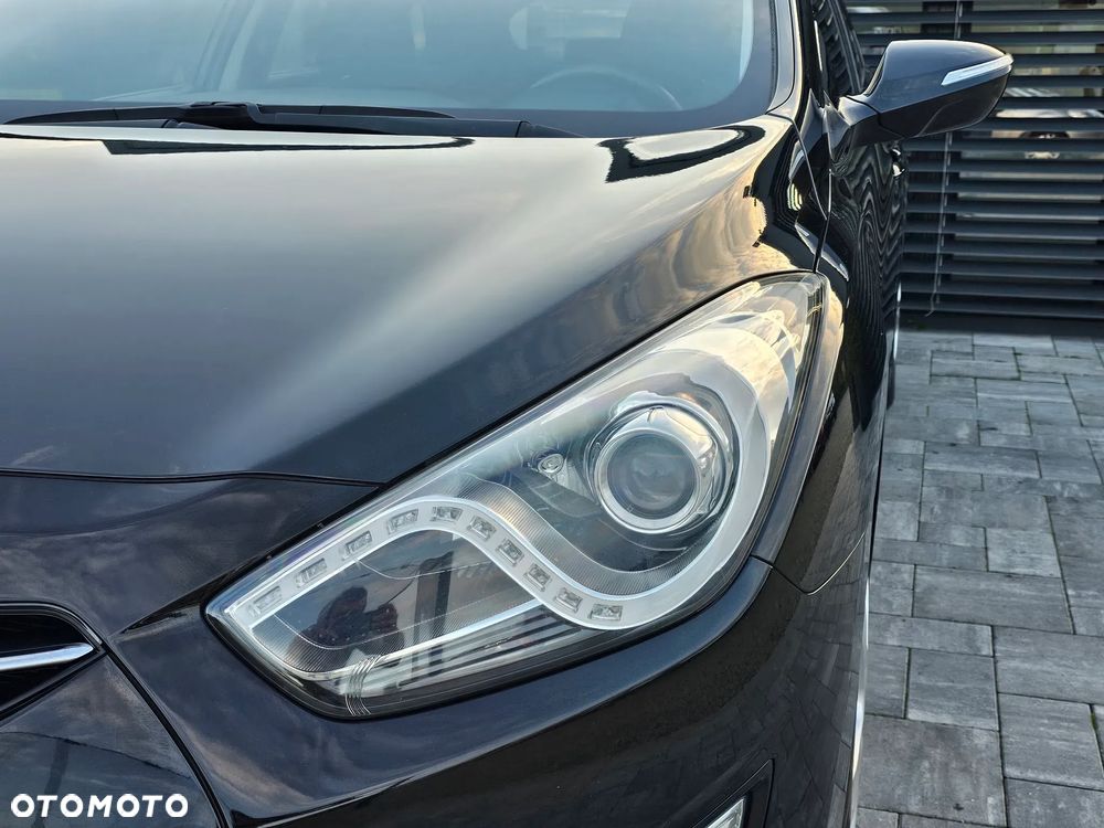 Hyundai i40 1.6 GDI Comfort + - 26