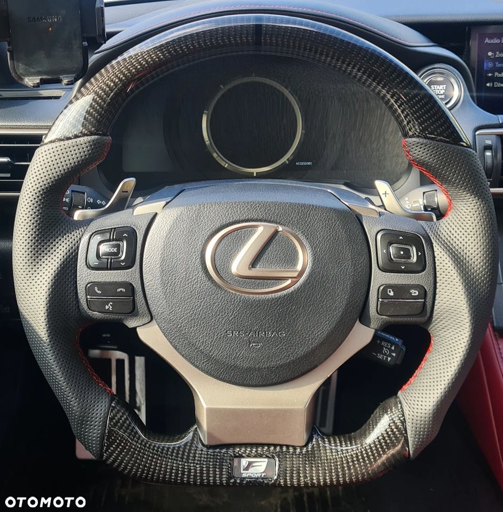 Lexus RC 200t / 300 F Sport - 18