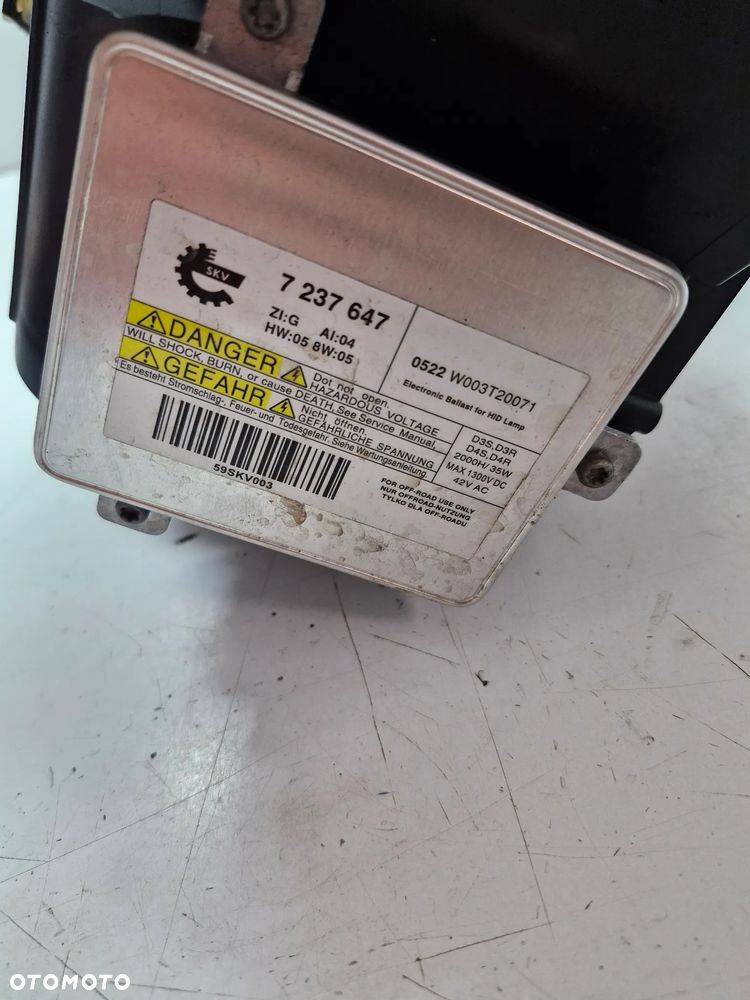 BMW E90 E91 LAMPY PRZEDNIE XENON LEWA PRAWA KOMPLET 7202583 7202584 EU - 15
